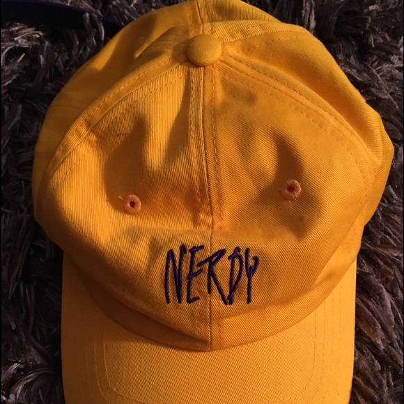 Nerdy Purple & Yellow NY Layered Cap - Picture 14 of 16
